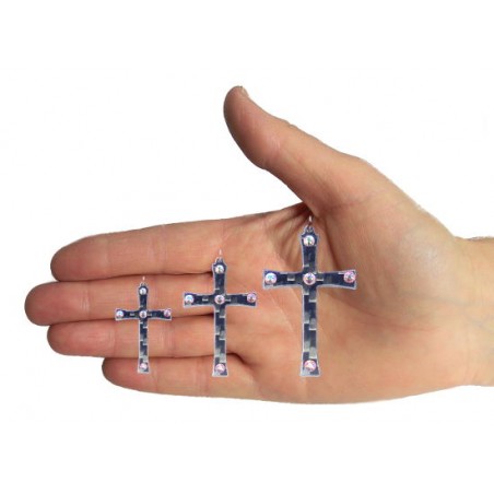 Cross with single crystal